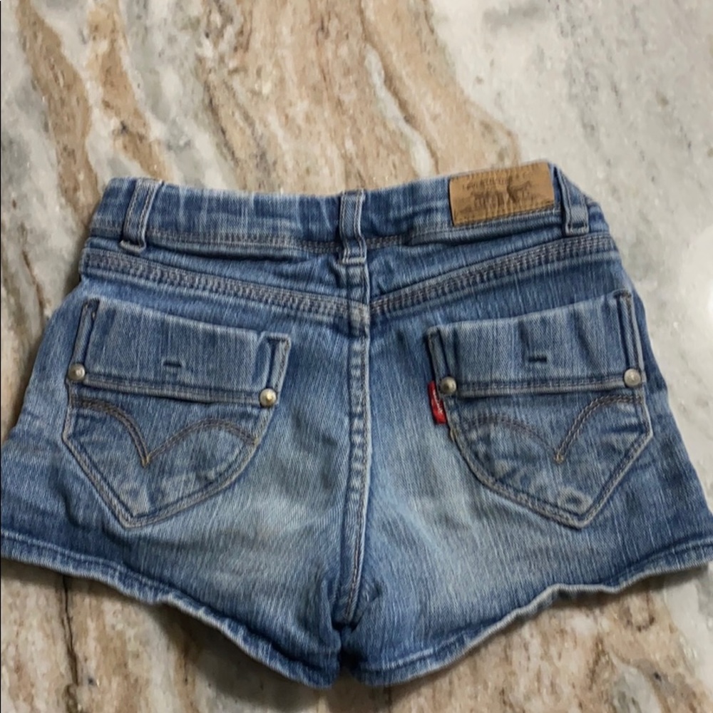 Levi’s 💙💗Girls Denim Shorts💗💙
